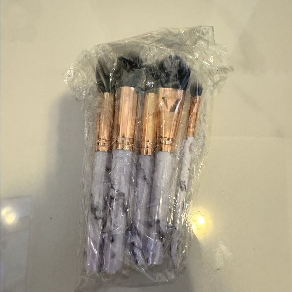 Marble make-up brushes #16